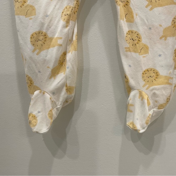 🔴 MAGNETIC ME  PRIDE AND JOY Cream Lion Print Kids Footie🔴 - Picture 3 of 8